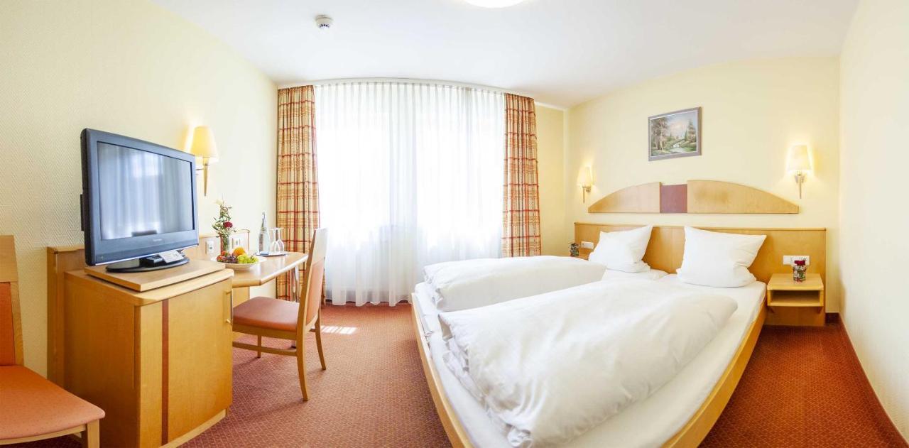 Hotel-Gasthof Krone غريدينغ المظهر الخارجي الصورة