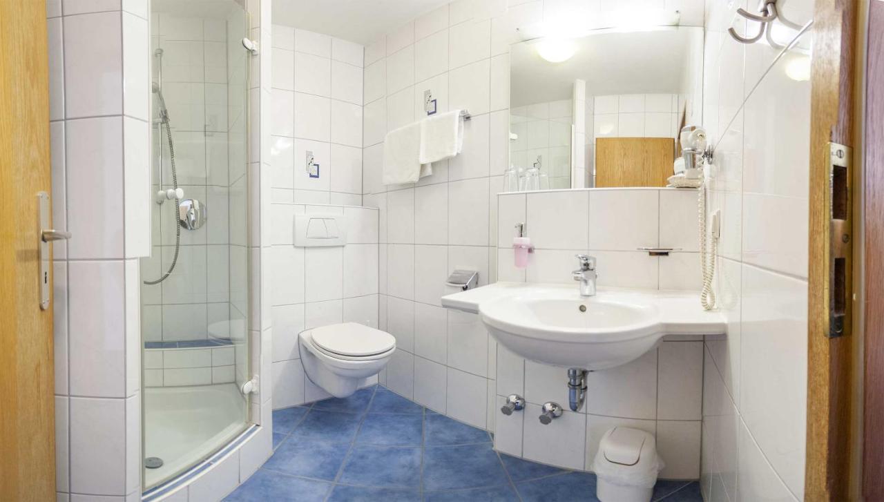 Hotel-Gasthof Krone غريدينغ المظهر الخارجي الصورة